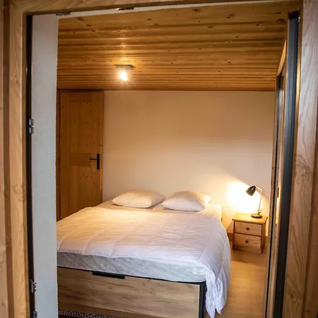 Chalet 6 People Close To Courchevel